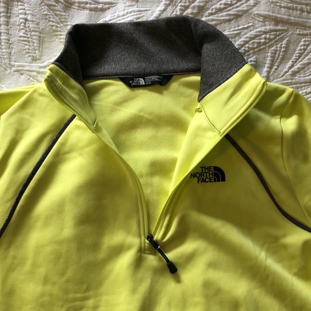Running pullover - Picture 4 of 5